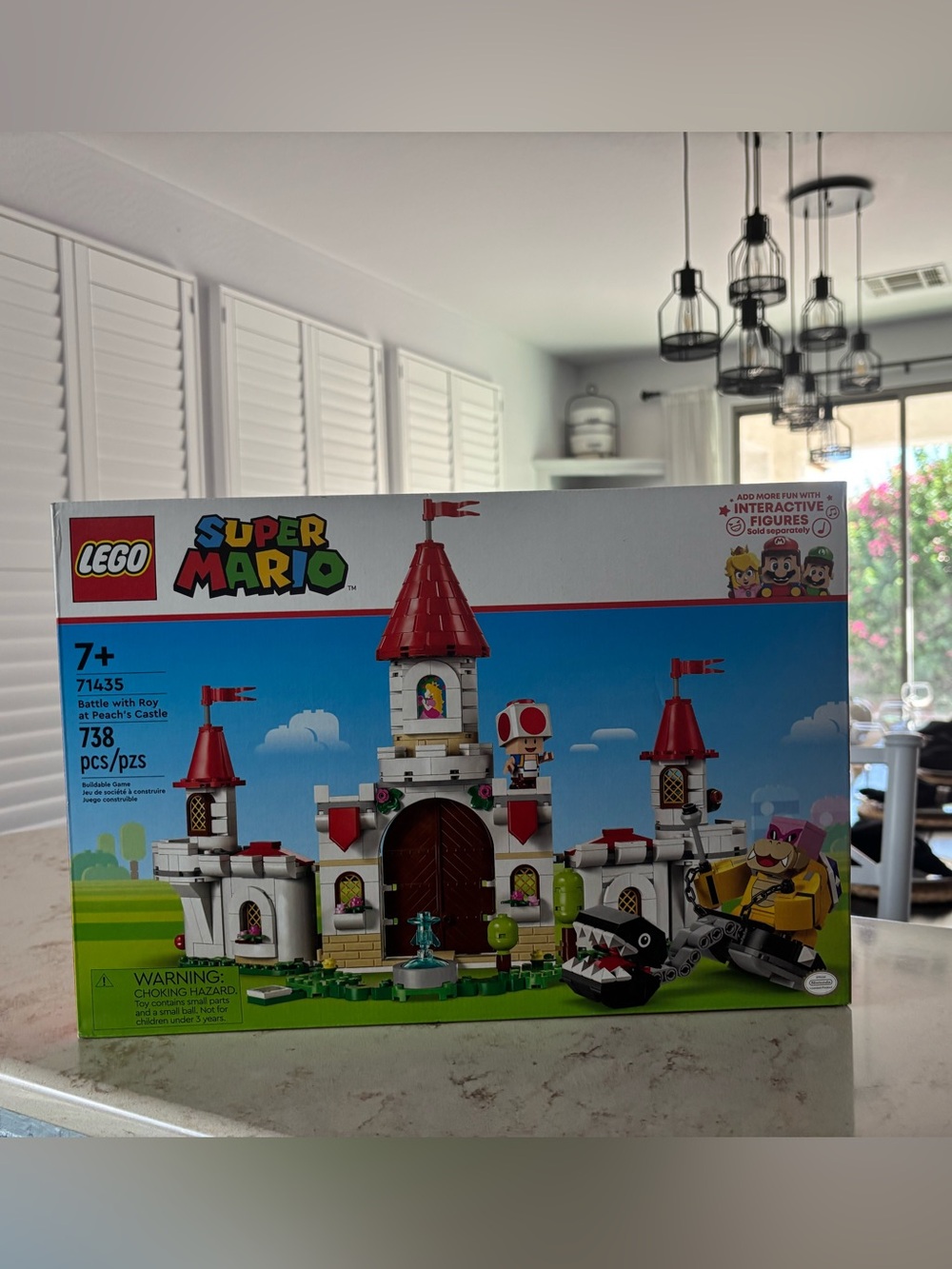 LEGO Super Mario: Battle with Roy at Peach's Castle (71435) NWT